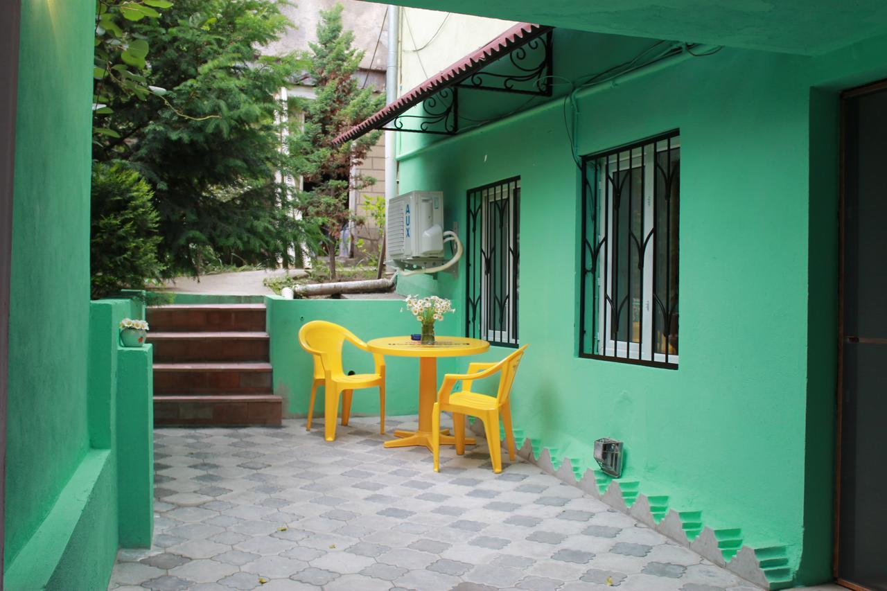 Salomes Apartment Tuti ボルジョミ エクステリア 写真