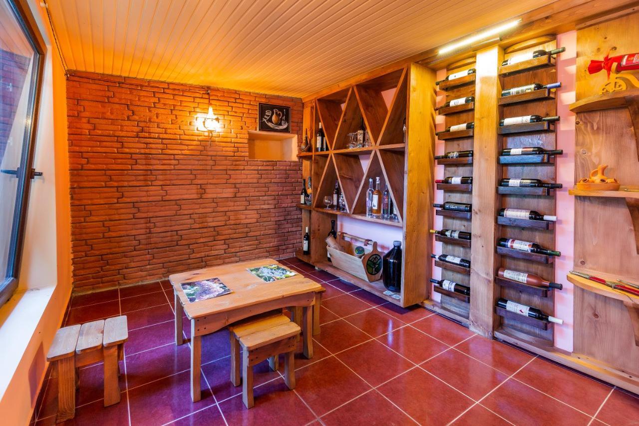 Salomes Apartment Tuti ボルジョミ エクステリア 写真